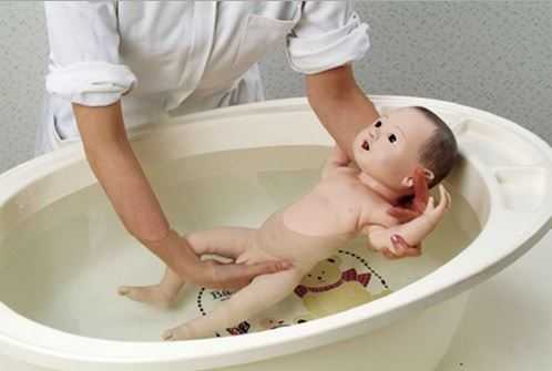 Bebé Recién Nacido. Cuidados Pediátricos-4017