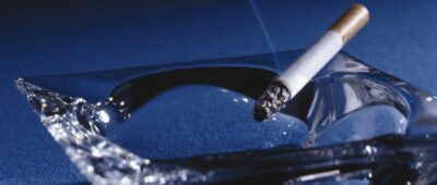 Gobierno y sindicatos negociarán el derecho a fumar en el trabajo