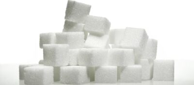 ¿Sabías que el azúcar es peor que la sal para tu tensión arterial?