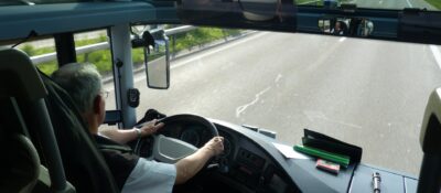 Los expertos piden mayor control para los conductores de edad avanzada