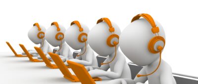 El Foro de la OIT adopta principios para reglamentar los empleos en centros de llamadas
